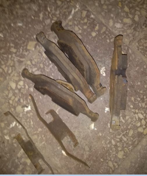 колодки задні.JPG